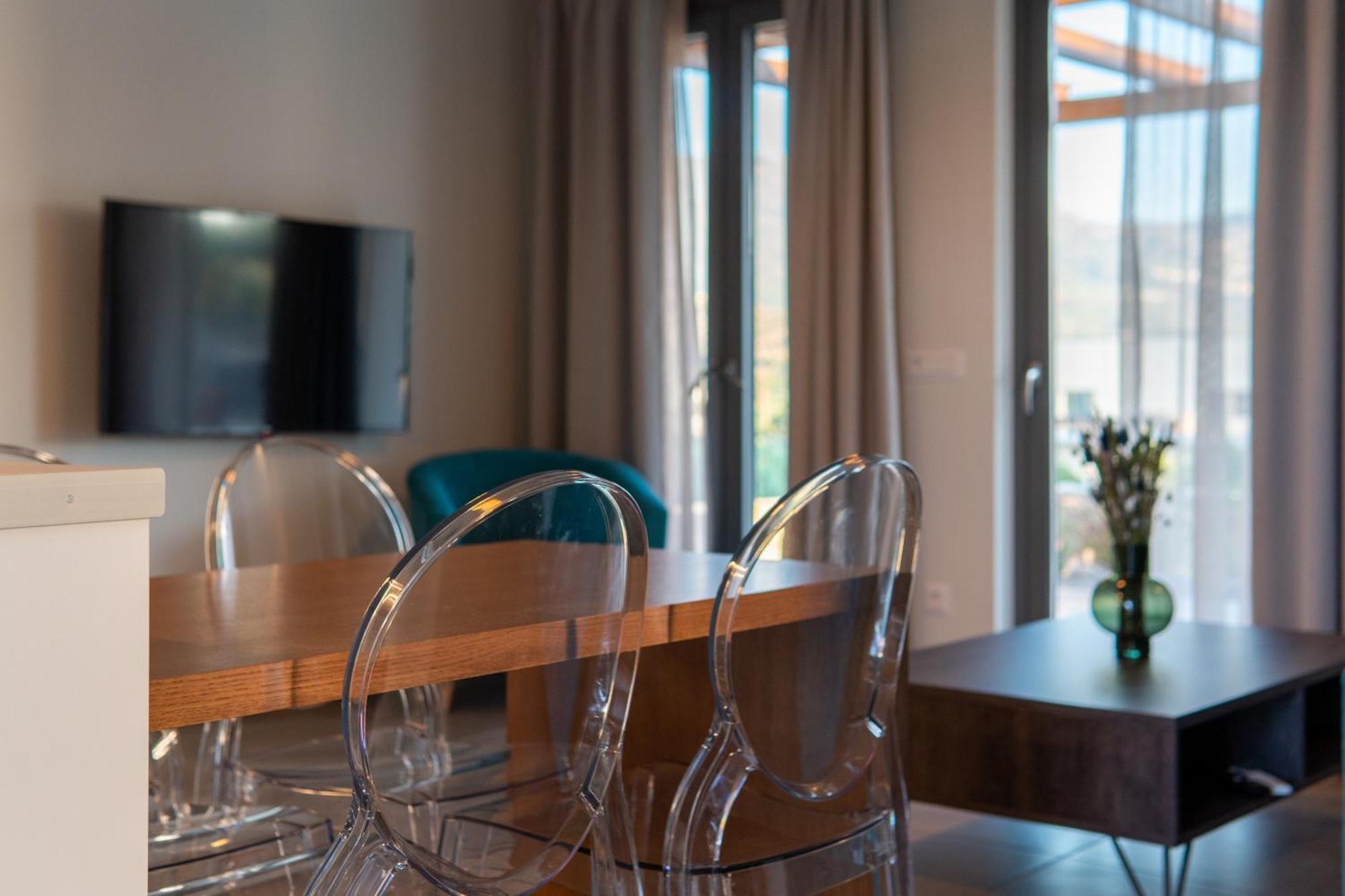 Itida Suites Sitia  Bagian luar foto