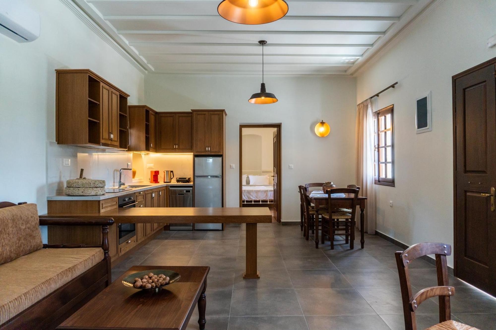 Itida Suites Sitia  Bagian luar foto