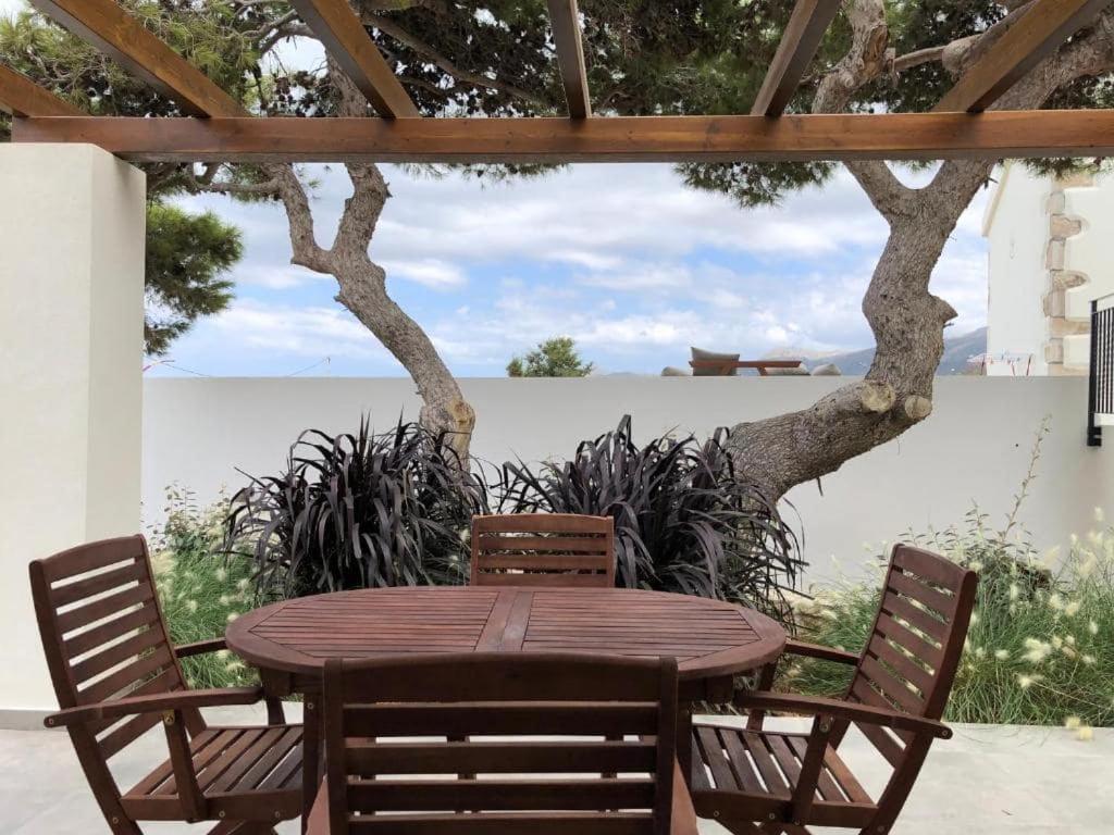 Itida Suites Sitia  Bagian luar foto