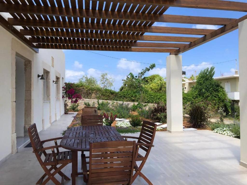Itida Suites Sitia  Bagian luar foto